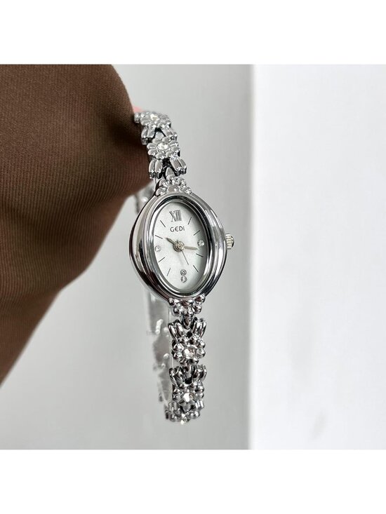 Women\'s White Silver Analog Quartz Alloy Steel Oval Roman Numeral Bracelet Watch main image 6